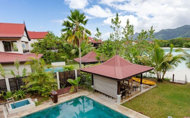 Spas Villas