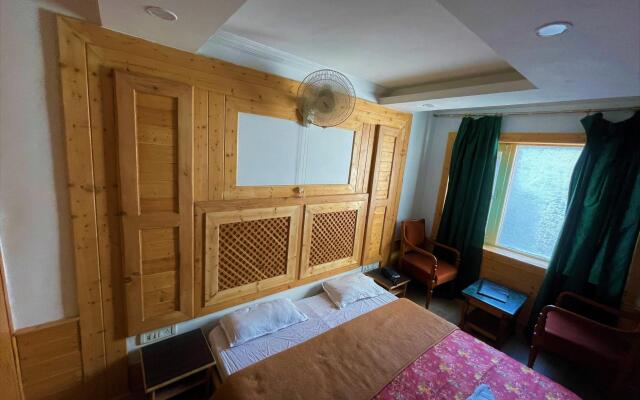 Hotel SADAF