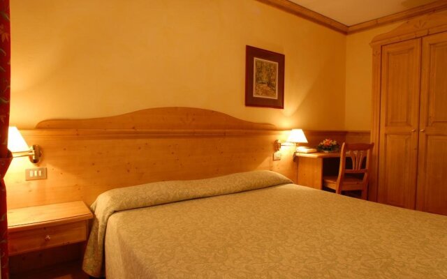 Hotel Alpi