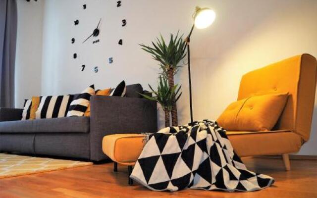 City Residence Apartments FREE Parking & Self Check-in