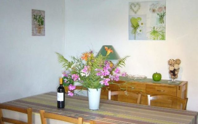 House With 2 Bedrooms in Salviac, With Pool Access, Furnished Garden a