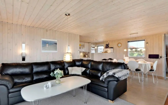 5 Star Holiday Home in Vinderup