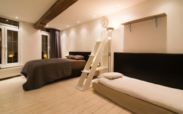 City house 4 bedrooms
