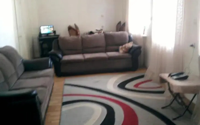 Galaxy Holiday Home 8