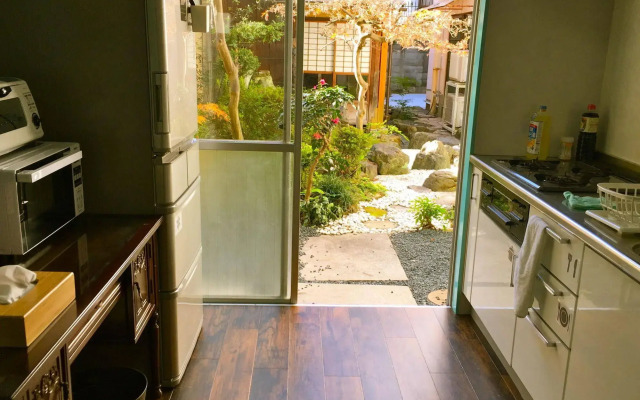 Guest house KETE - Hostel