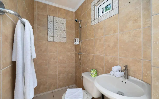 Sleeps 11 6 Bedrooms Privatepool Outdoor Dining