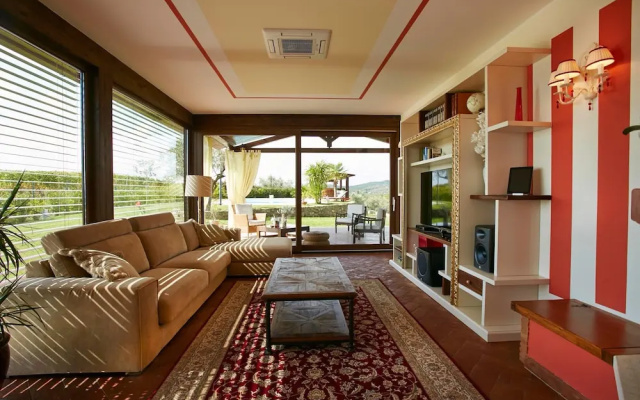 Holiday Home With Exclusive Swimming Pool in the Tuscan Maremma