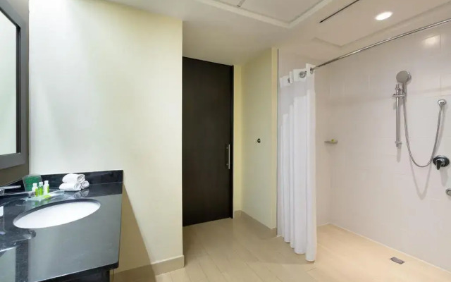 Holiday Inn Panama Distrito Financiero by IHG