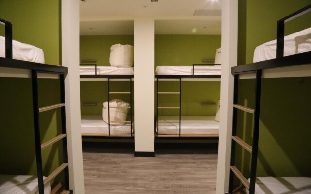 Mono Hostel