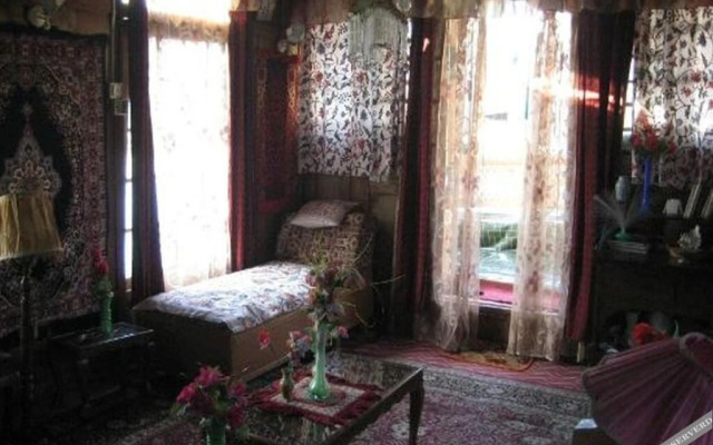 Royal Group Of Houseboats