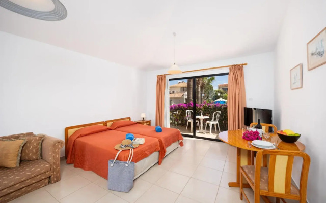 Tavros Hotel Apartments