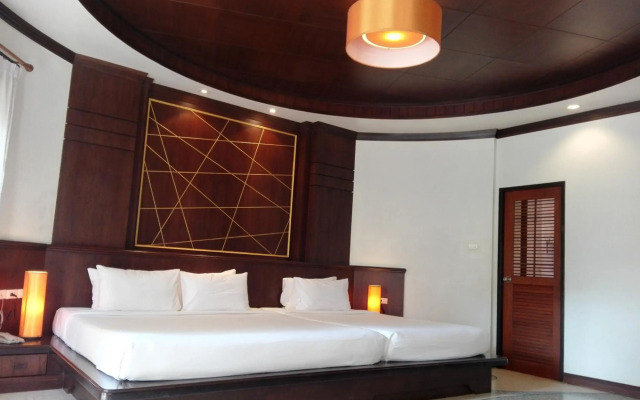 Golden Beach Resort