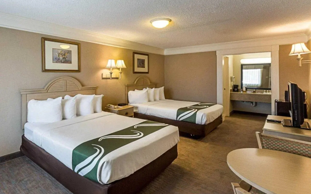 Quality Inn Near Lake Marble Falls