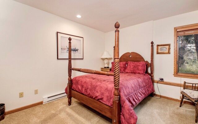 Dances With Wolves Vacation At Windcliff 3 Bedroom Home by RedAwning