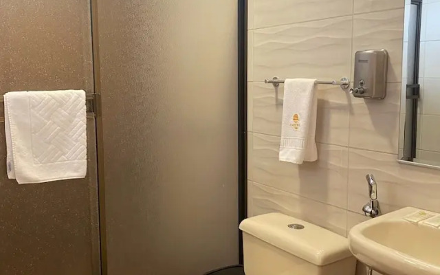 Hostal California Inn