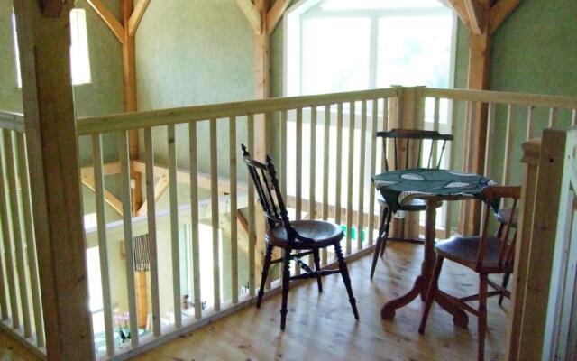 Allsta Gård Kretsloppshuset B&B