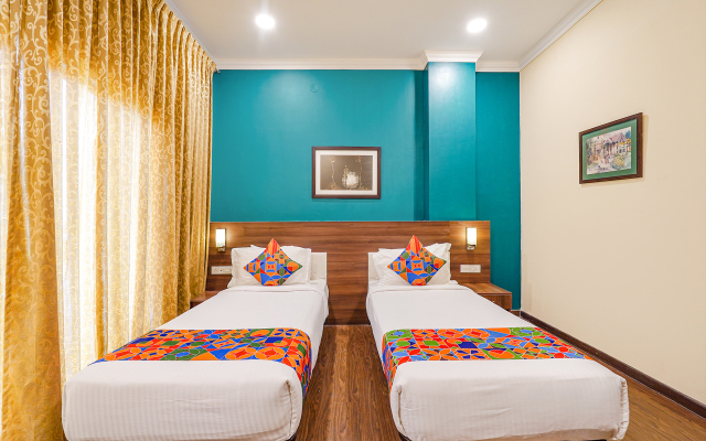 Fabhotel Chris
