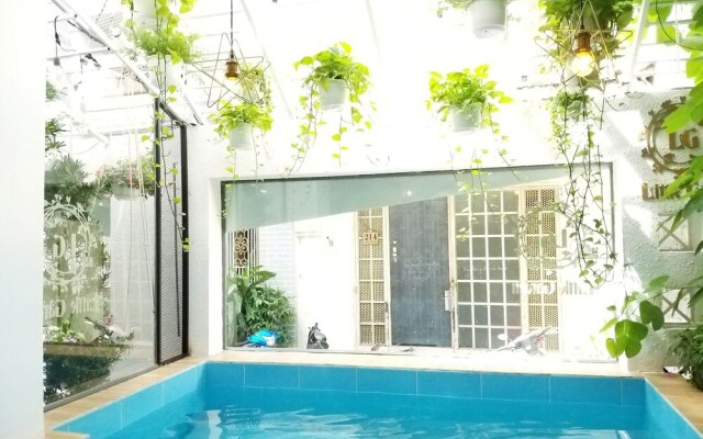 Little Garden Hostel