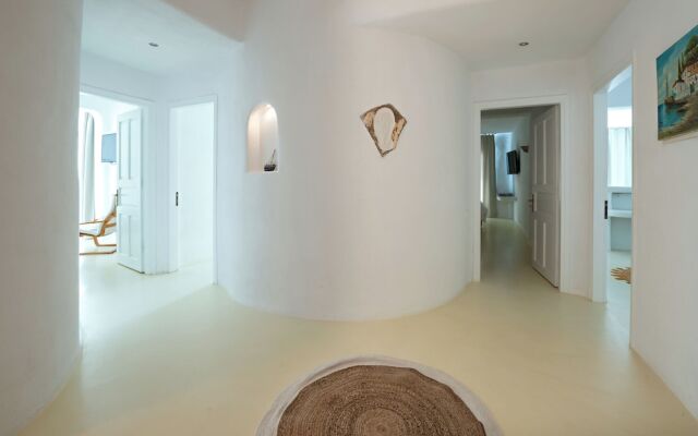 Villa Super Three