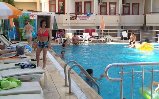 Semiz Apart Hotel