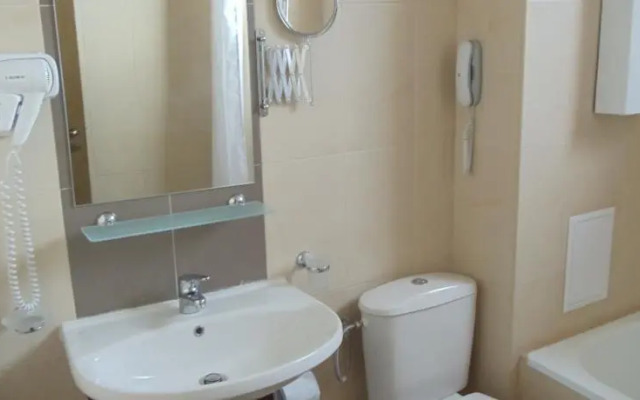 Davis Apartment in St John Park