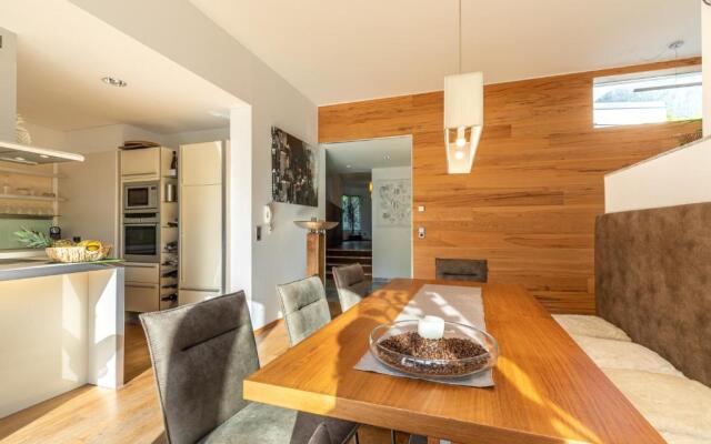 Ferienhaus Bergpanorama mit Sauna & großem Garten