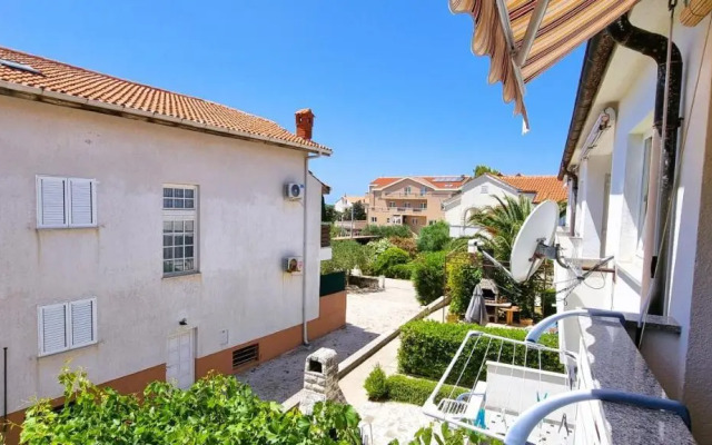 Simic Apartments