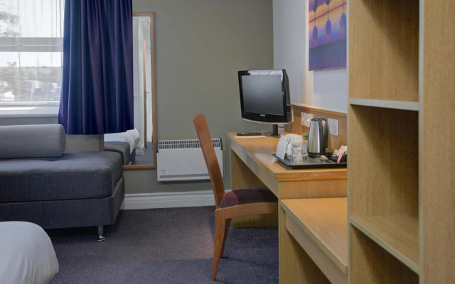 Embassy Newcastle, Sure Hotel Collection by Best Western