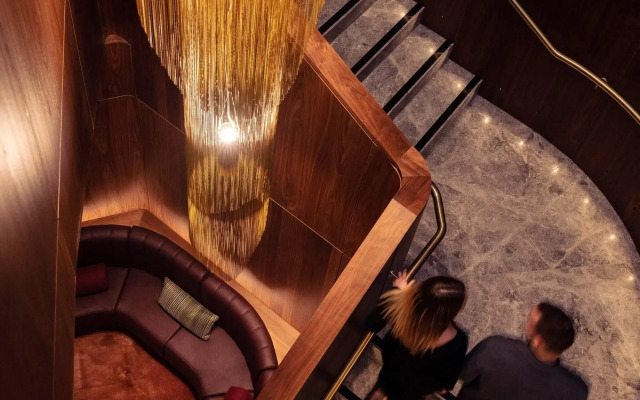 Next Hotel Melbourne, Curio Collection by Hilton
