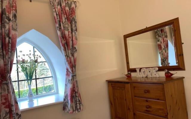 Cut Limestone Apartment Riverside Lodge