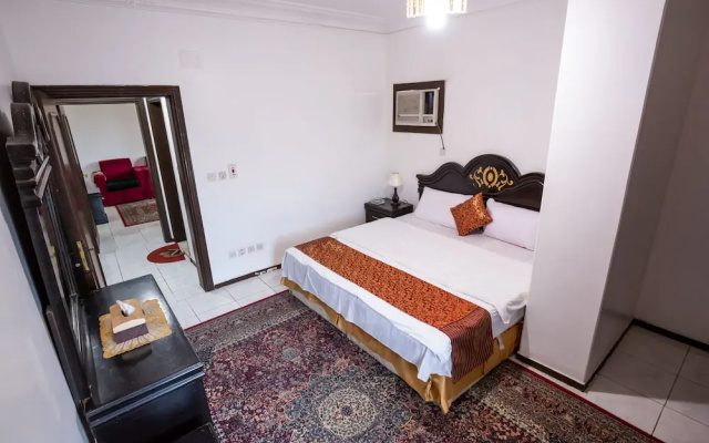 Al Eairy Furnished Apartments Jeddah 4