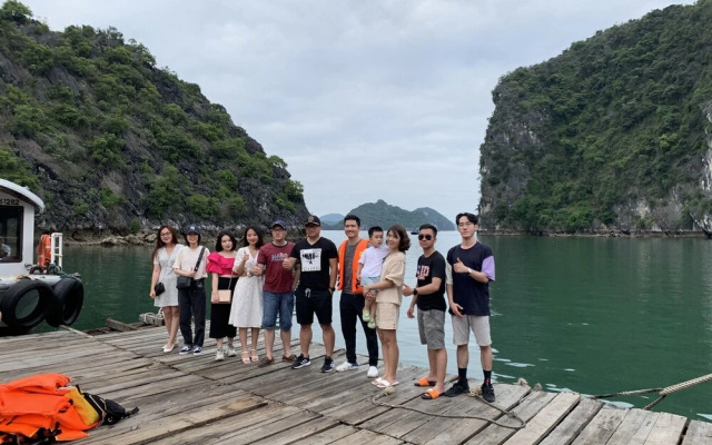 Dragon Bay Cruises