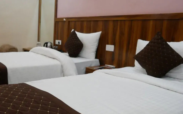Hotel AyushMan Inn