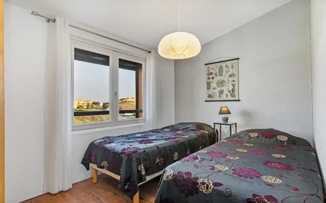 Cozy Beachside Family Stay