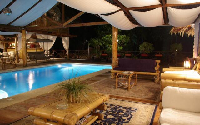 Bugabutik Hotel Resort