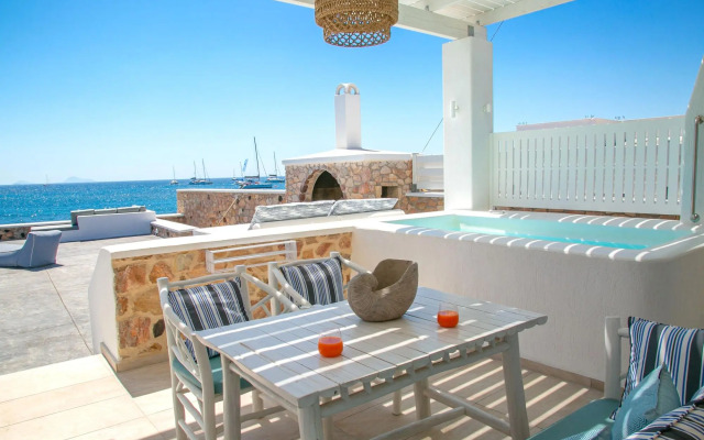 Aegean Melody Suites & Villa
