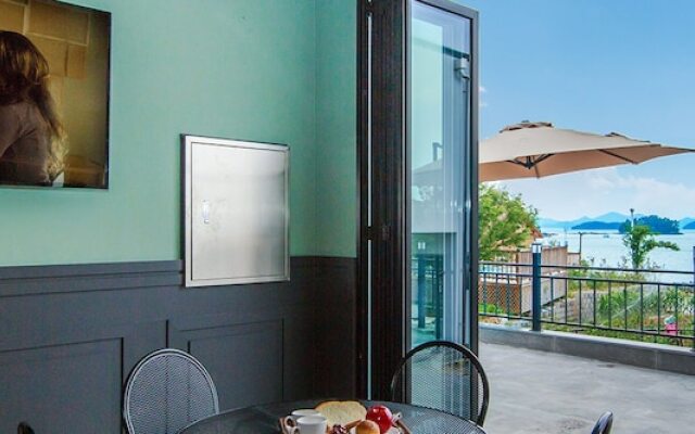 Le Ciel Pool Villa Pension