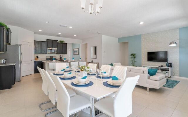 5284oba- Solterra Resort