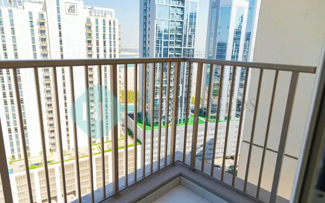 Bloomfields Premium 1BR Reflection