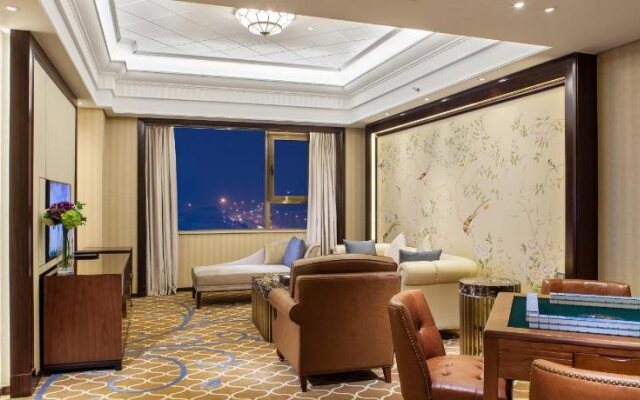 Zhixin Holiday Hotel