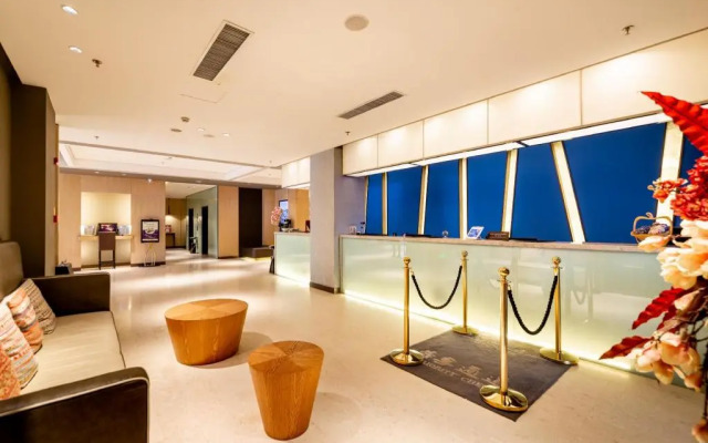 Yitel (Shenyang Middle Street Pedestrian Street)