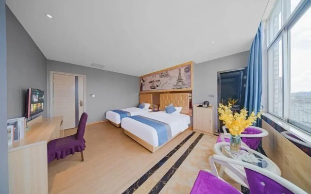 Zhongying Hotel (Zhanjiang Lingnan Normal University)