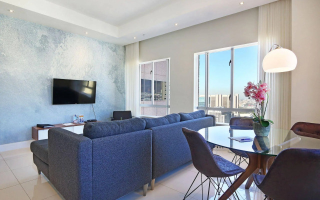 Triangle Luxury Suites by Totalstay