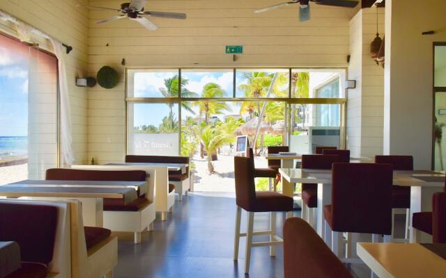 Hacienda del Carmen Condominium by ChezPlaya