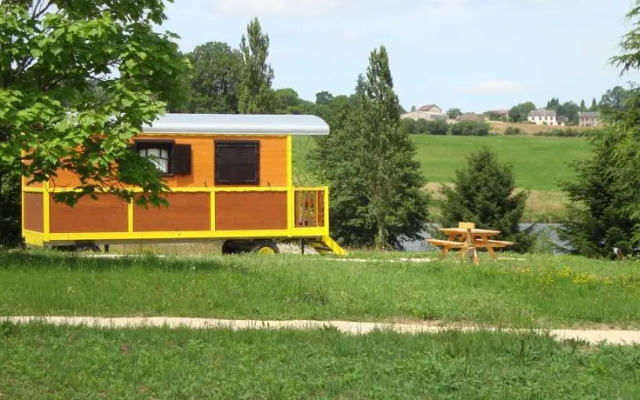 Domaine De Langelaud