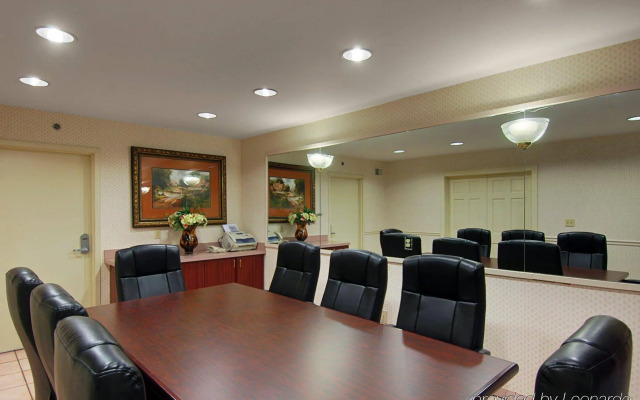 Holiday Inn Express Brentwood South - Cool Springs by IHG