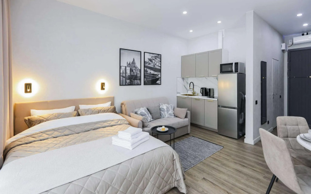 Апартаменты на проспекте Красный 220