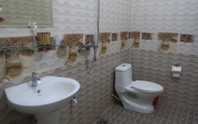 Hoan Chau Homestay - Hostel