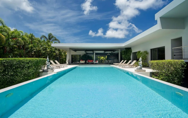 Grand 17m Pool 5BR Villa Mayacol NaiHarn