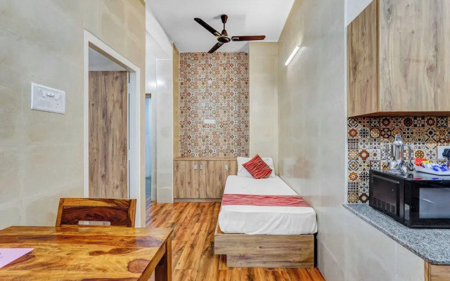 Season4 Residences 1-BHK furnished appt